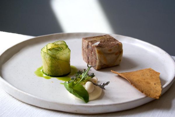 Restauratuion Foto